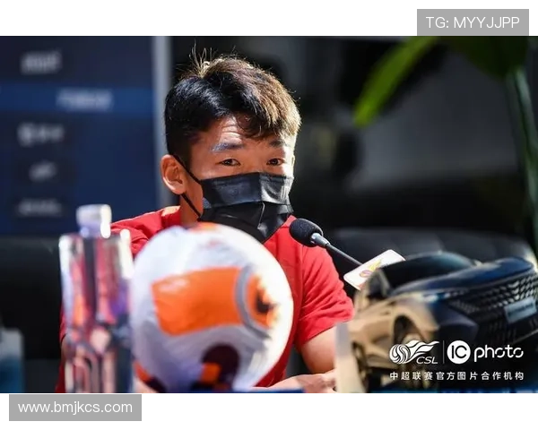 申花比赛日视频引争议:脑震荡换人规则有瑕疵